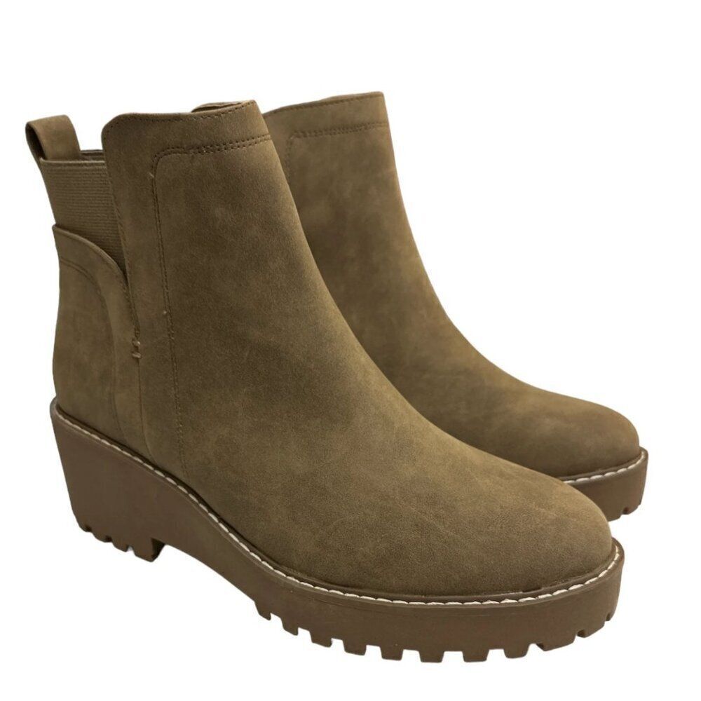 Dolce Vita Women's Slip On Rancher Ankle Chelsea Boot